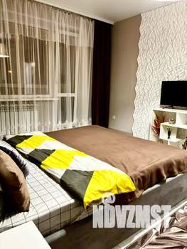 1-к квартира, посуточно, 37м2, 2/9 этаж