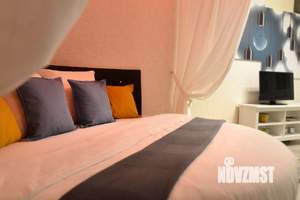1-к квартира, посуточно, 49м2, 17/23 этаж