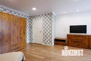 1-к квартира, посуточно, 44м2, 1/1 этаж