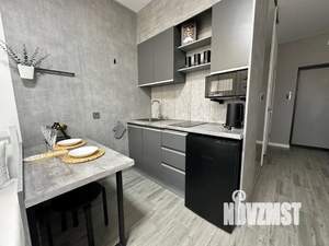 Студия квартира, посуточно, 24м2, 10/25 этаж