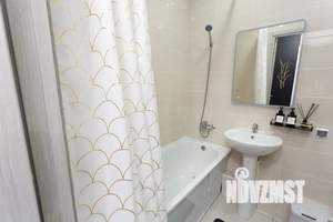 1-к квартира, посуточно, 39м2, 11/17 этаж