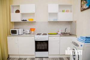 1-к квартира, посуточно, 38м2, 13/17 этаж