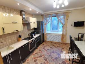 3-к квартира, на длительный срок, 120м2, 6/10 этаж