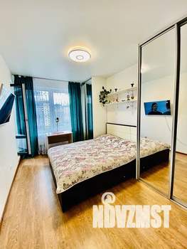 2-к квартира, посуточно, 43м2, 13/23 этаж