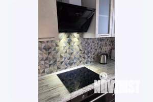 1-к квартира, посуточно, 52м2, 1/25 этаж