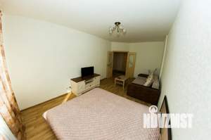 1-к квартира, посуточно, 43м2, 11/15 этаж