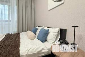 1-к квартира, посуточно, 40м2, 13/20 этаж