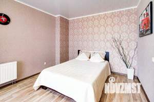 1-к квартира, посуточно, 50м2, 1/1 этаж