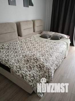 1-к квартира, посуточно, 38м2, 8/17 этаж