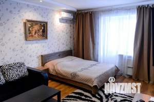 1-к квартира, посуточно, 42м2, 1/1 этаж