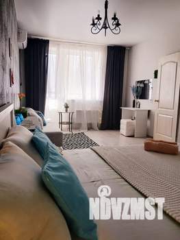 1-к квартира, посуточно, 38м2, 6/17 этаж