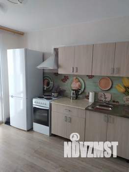 1-к квартира, посуточно, 38м2, 13/17 этаж