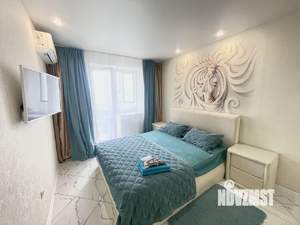 Студия квартира, посуточно, 35м2, 8/13 этаж