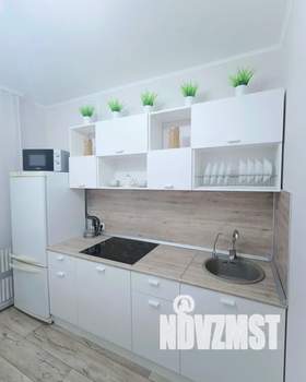 1-к квартира, посуточно, 35м2, 6/9 этаж