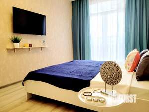 2-к квартира, посуточно, 60м2, 1/1 этаж