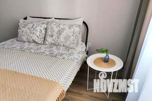 1-к квартира, посуточно, 40м2, 9/17 этаж