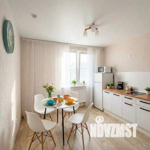 1-к квартира, посуточно, 35м2, 5/17 этаж