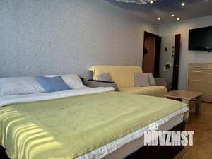 2-к квартира, посуточно, 52м2, 1/1 этаж