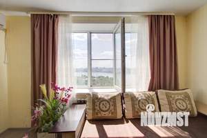 2-к квартира, посуточно, 80м2, 21/25 этаж