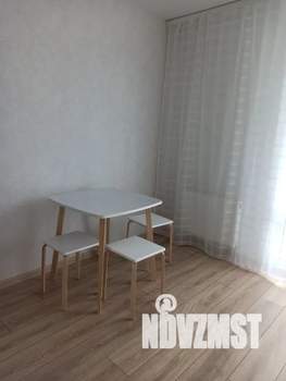 1-к квартира, посуточно, 38м2, 4/18 этаж