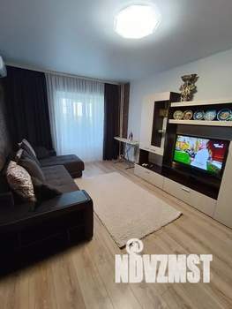 1-к квартира, посуточно, 42м2, 8/17 этаж