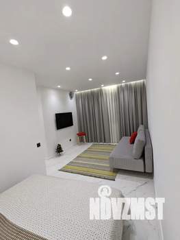 1-к квартира, посуточно, 38м2, 17/17 этаж