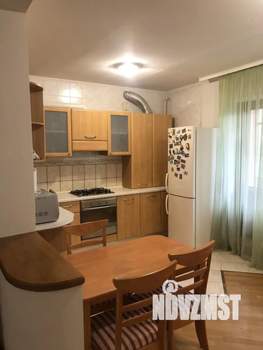 3-к квартира, на длительный срок, 100м2, 2/3 этаж