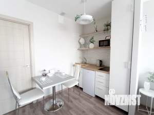 Студия квартира, посуточно, 25м2, 2/19 этаж