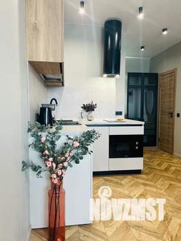 Студия квартира, посуточно, 27м2, 13/21 этаж