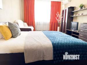 1-к квартира, посуточно, 44м2, 1/1 этаж