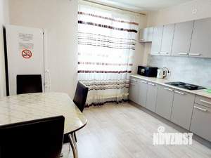 1-к квартира, посуточно, 39м2, 1/1 этаж