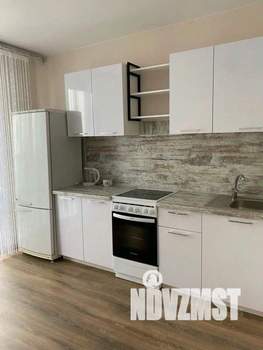 1-к квартира, посуточно, 39м2, 1/1 этаж