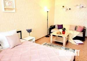 1-к квартира, посуточно, 42м2, 1/1 этаж