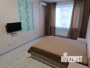 1-к квартира, посуточно, 45м2, 3/25 этаж