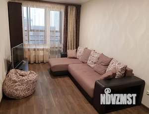 1-к квартира, посуточно, 40м2, 18/19 этаж