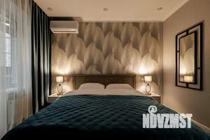 1-к квартира, посуточно, 42м2, 4/18 этаж