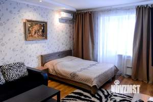 1-к квартира, посуточно, 42м2, 2/10 этаж