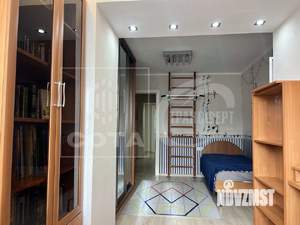 4-к квартира, на длительный срок, 100м2, 8/10 этаж