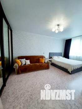 1-к квартира, посуточно, 40м2, 10/17 этаж