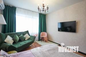 1-к квартира, посуточно, 40м2, 11/17 этаж