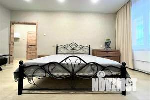 1-к квартира, посуточно, 46м2, 2/9 этаж