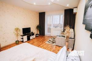 1-к квартира, посуточно, 43м2, 1/1 этаж