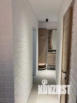 Студия квартира, посуточно, 30м2, 1/3 этаж