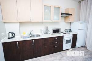 1-к квартира, посуточно, 42м2, 10/16 этаж