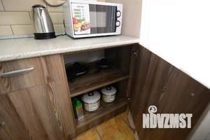 2-к квартира, посуточно, 44м2, 1/1 этаж