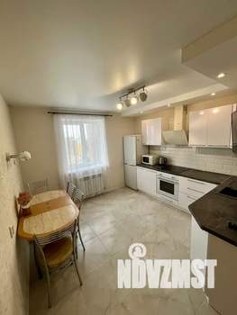 2-к квартира, посуточно, 65м2, 21/25 этаж