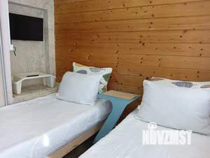 2-к квартира, посуточно, 42м2, 1/1 этаж