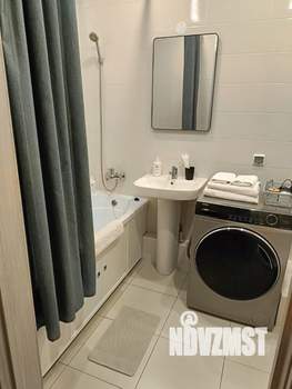 1-к квартира, посуточно, 40м2, 13/20 этаж