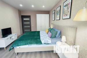 1-к квартира, посуточно, 42м2, 5/25 этаж