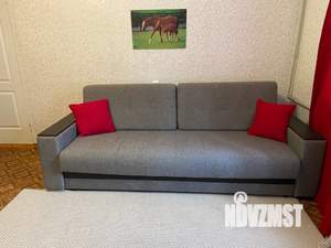 1-к квартира, посуточно, 35м2, 4/9 этаж